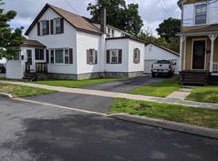 34 Saint Charles St, Plattsburgh, NY 12901