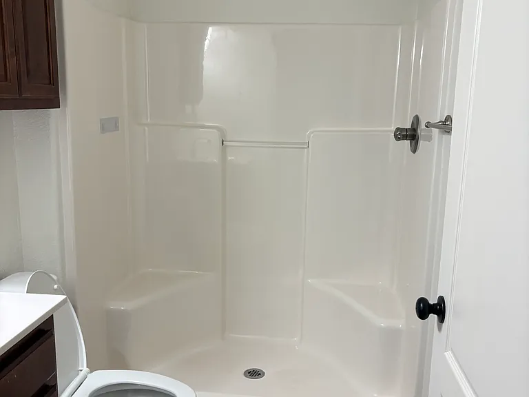2502 Hunters Ct — Photo 8