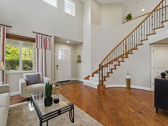 3rd image of 1353 Cristal Ct