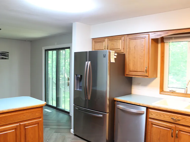 4500 Bluebird St — Photo 4