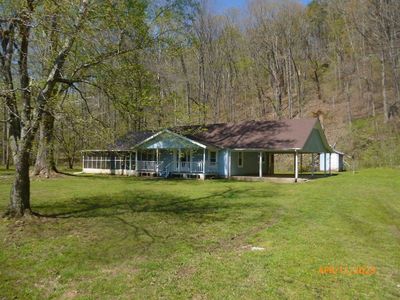 637 N Robinson Rd, Centerville, TN, 37033