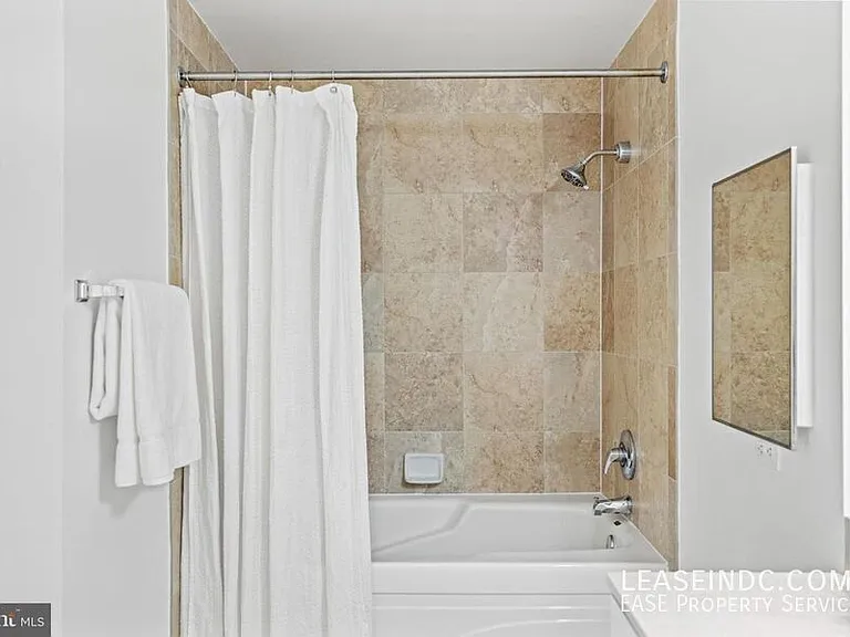 440 L St NW #706 — Photo 25