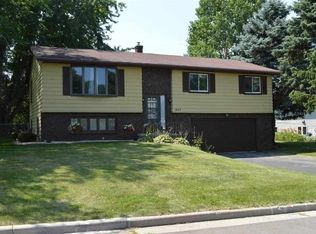 837 Liberty Dr, Deforest, WI 53532