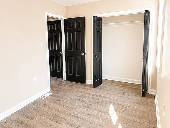4th image of 5943 Summer St