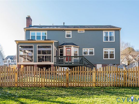 4th image of 6208 Walborough Ct