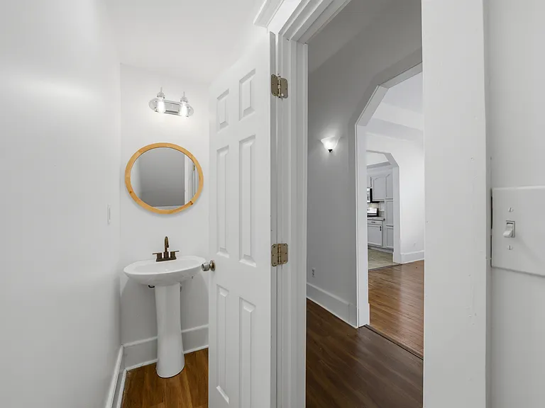 1103 Virginia Ave #1 — Photo 1