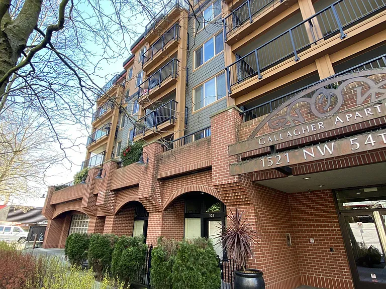Gallagher Apartments — Photo 2