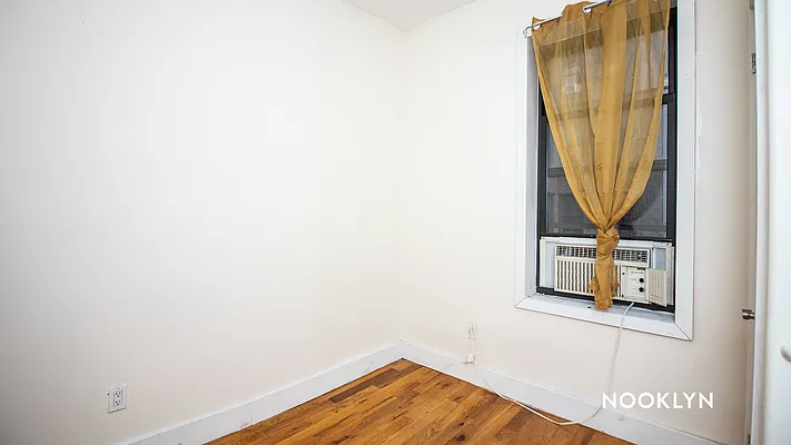 Rented by Nooklyn NYC LLC | media 3