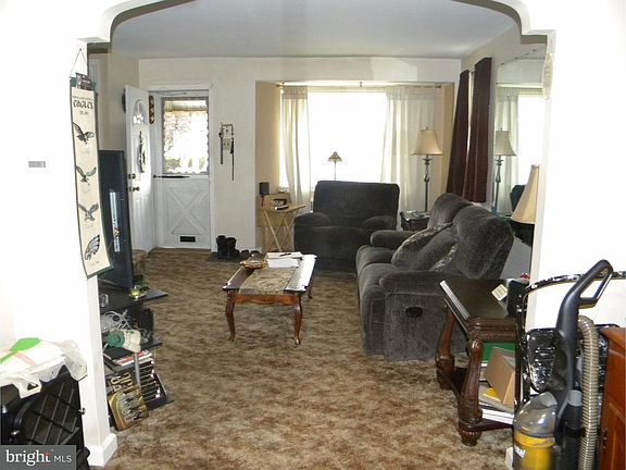 5th image of 4201 Bleigh Ave