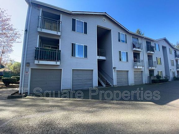 3rd image of 7041 S 116th Pl APT 102