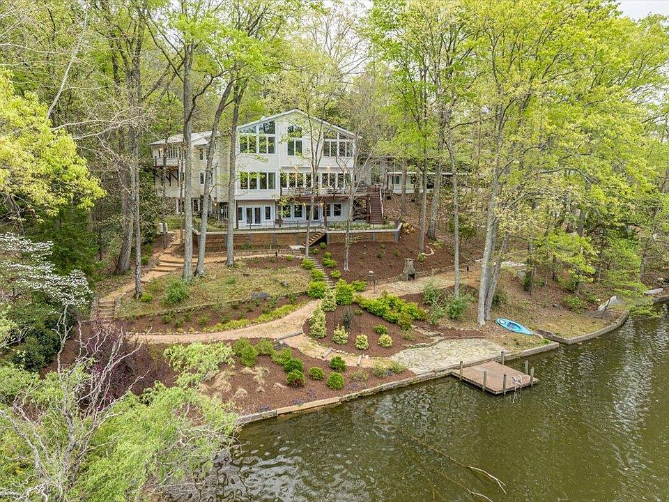 1st image of 1917 S Lakeshore Dr