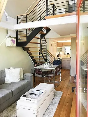 Rented by Pivot Equities Inc | media 21