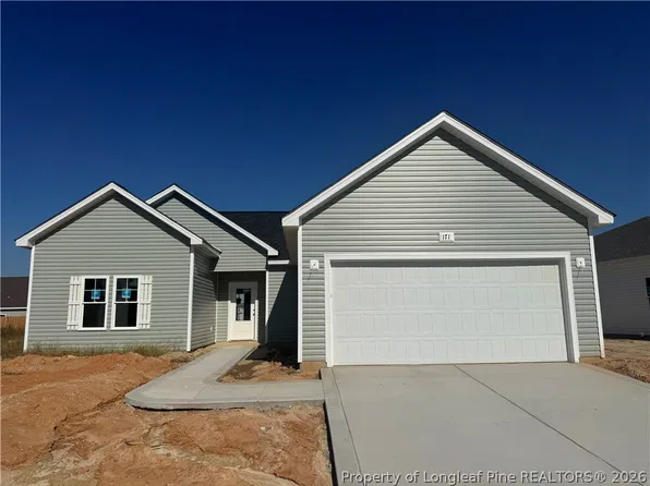 171 Peeler Cir, Raeford, NC 28376