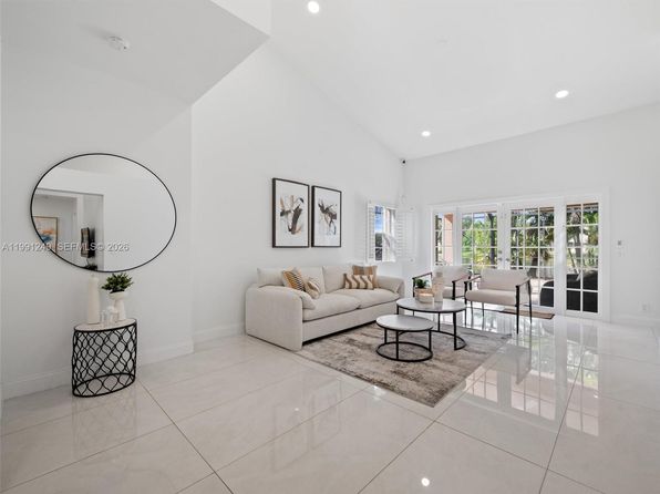 413 Cameron Dr