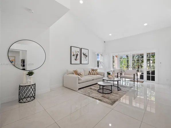 413 Cameron Dr, Weston, FL 33326