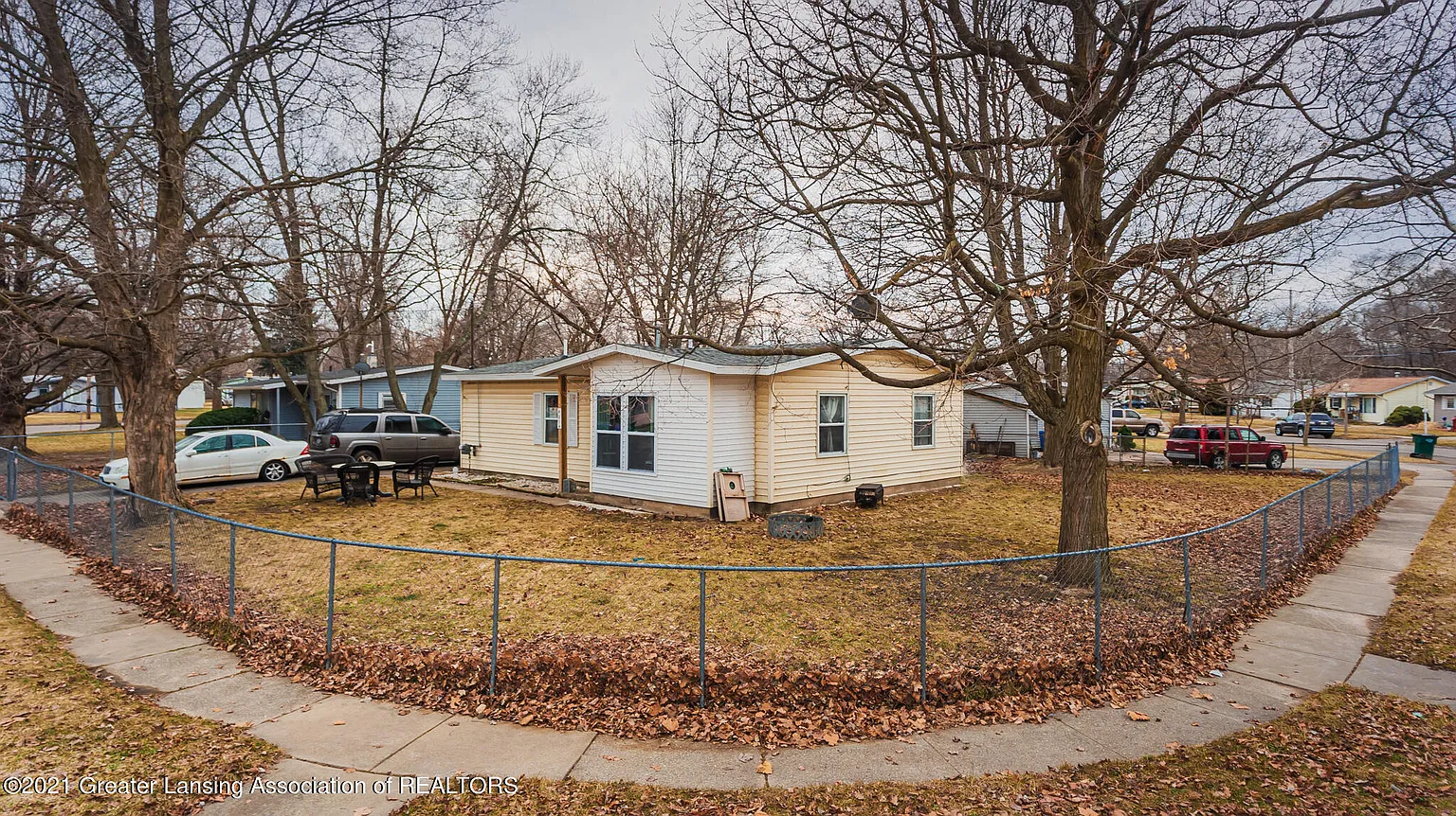 4804 Delbrook Ave photo 1