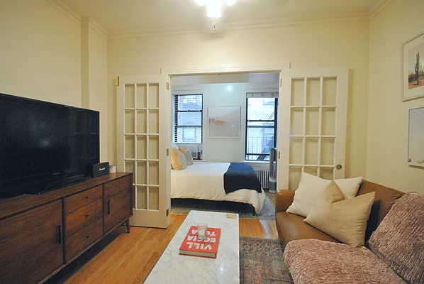 Rented by Compass | media 2