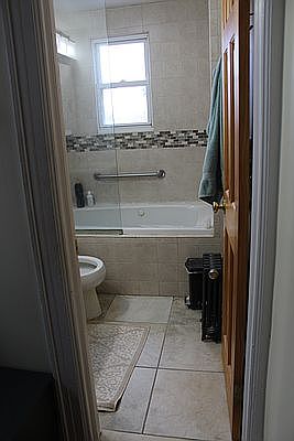 5th image of 84-17 Chapin Pkwy #2