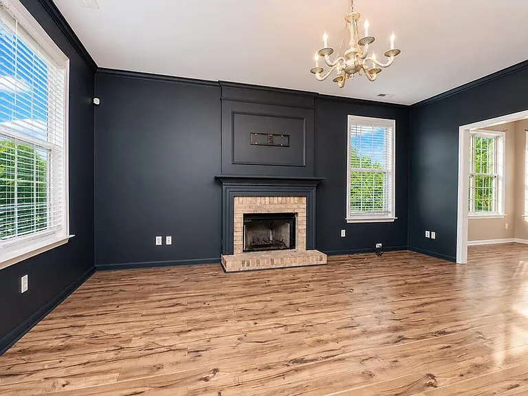 5803 Whisperwood Dr — Photo 6