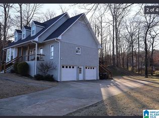 130 Mallard Pointe Dr, Pelham, AL 35124