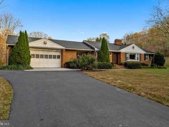 6159 Solomons Island Rd, Tracys Landing, MD 20779