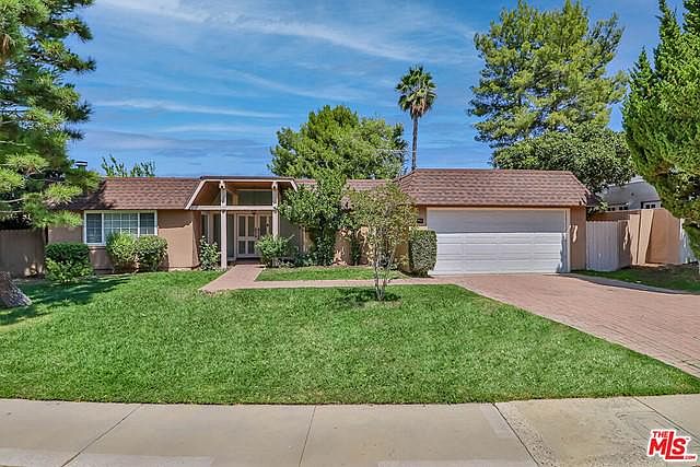 1st image of 21757 Ulmus Dr