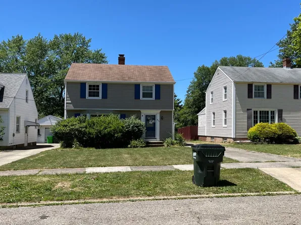 860 Lincoln Blvd, Bedford, OH 44146