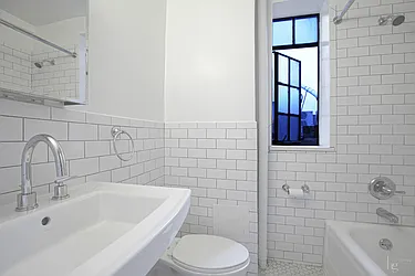 Rented by Hecht Group