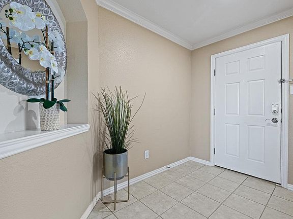 5th image of 3125 Winding Shore Ln