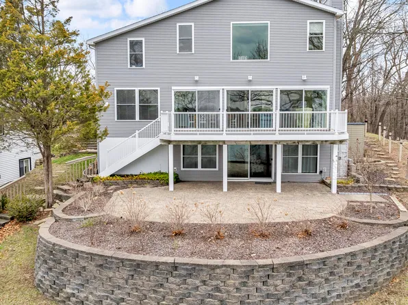 11437 Highland Hills Dr, Jerome, MI 49249