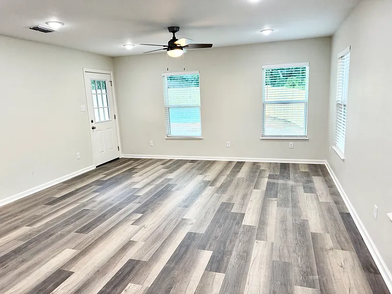 502 W Jeanette Ave — Photo 15