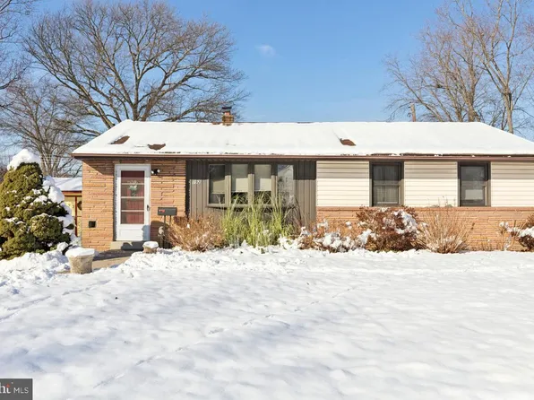 192 Greene Rd, Warminster, PA 18974