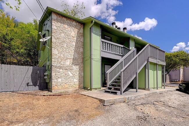 1st image of 801 Bracewood Cir APT D