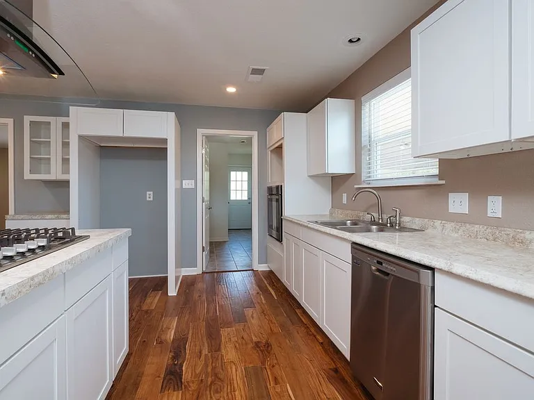 9316 W 44th St — Photo 22