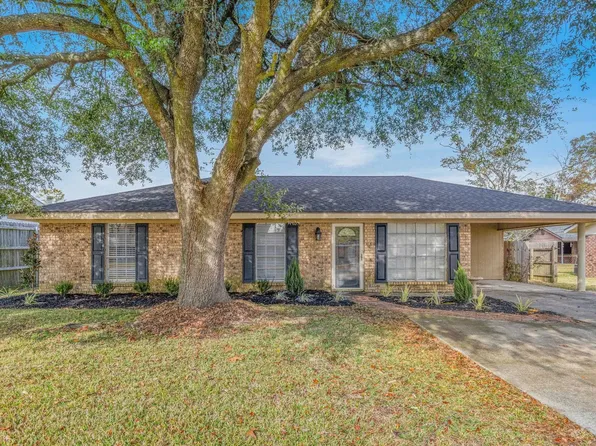 2219 Roxton St, Sulphur, LA 70663