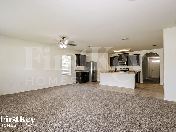 3rd image of 2472 SE Floresta Dr