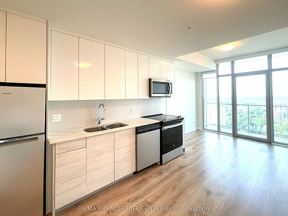 2nd image of 60 Frederick St #2805