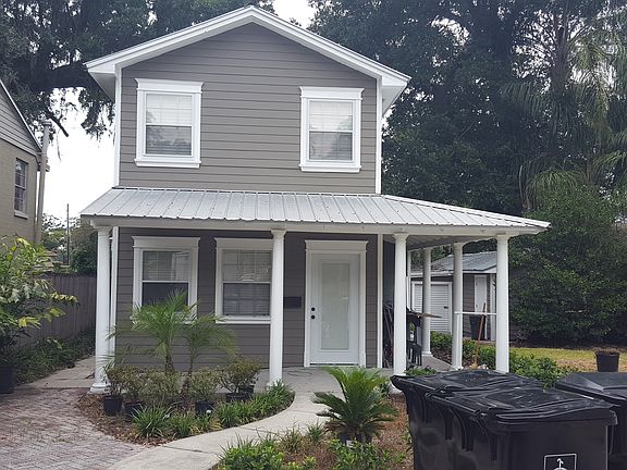 3rd image of 810 Ellwood Ave