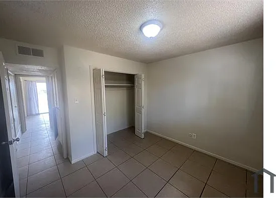 545 Palomas Dr SE — Photo 13
