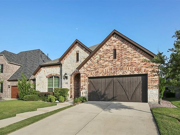 3rd image of 1404 Grassland Dr