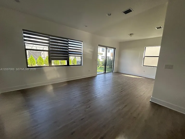 5525 Agostino Way Ave — Photo 4