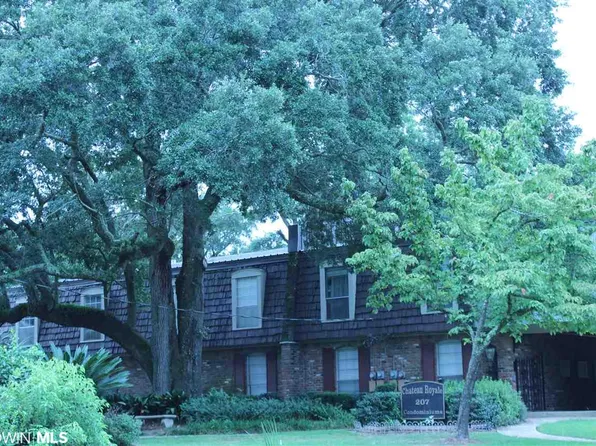 207 S Mobile St APT 212, Fairhope, AL 36532