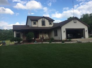 70725 26th St, Lawton, MI 49065