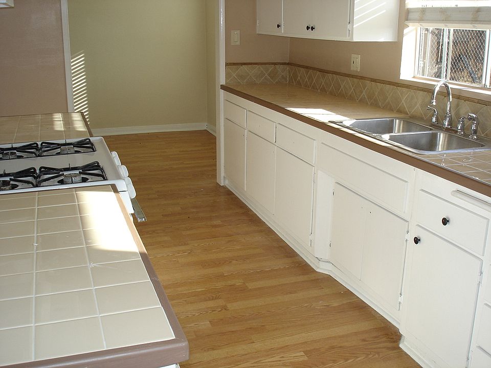2nd image of 7233 Agate St
