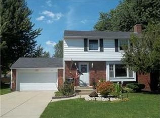 116 Clearfield Dr, Buffalo, NY 14221