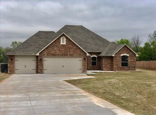 1540 Savannah Cir, Noble, OK 73068