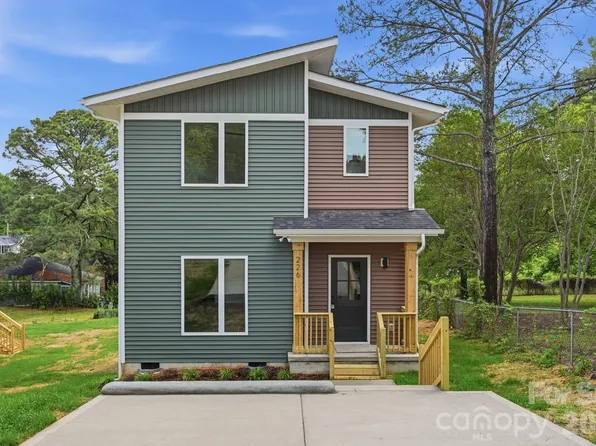 226 Summit Ave, Albemarle, NC 28001