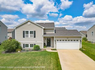 90 Primrose Ln, Mason, MI 48854
