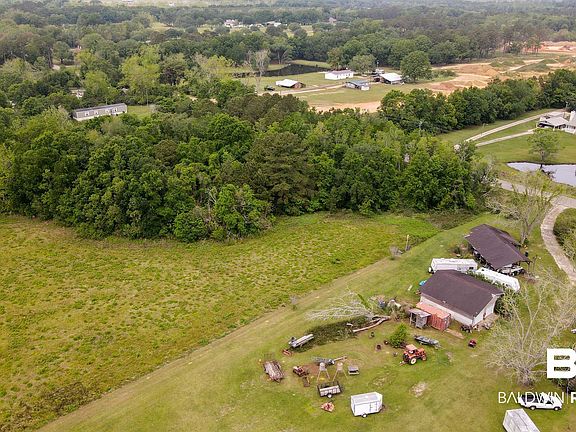 3rd image of 9668 County Road 34