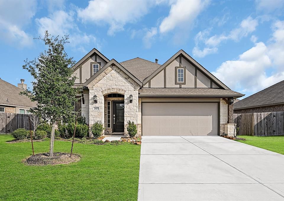 1st image of 2403 Dovetail Park Ln
